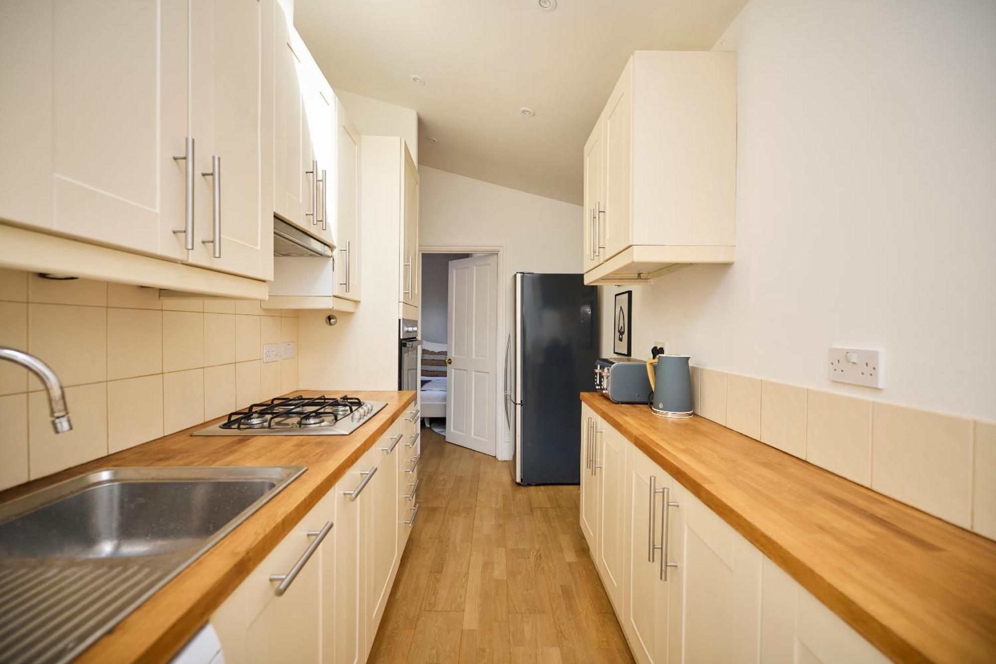 The West Hill Place - Dazzling 2bdr Flat * Londra